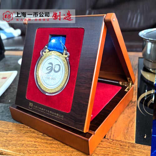 纯银奖牌包装合
